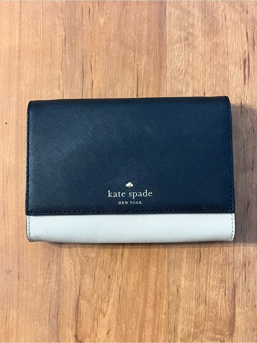 Kate Spade Black and Cream Crossbody Clutch